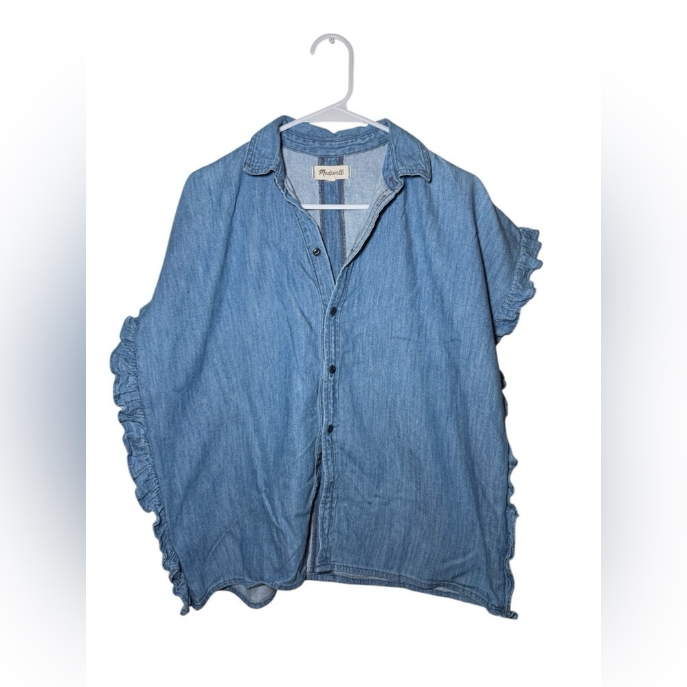 Madewell Women’s Ruffle Sleeve Denim Shirt